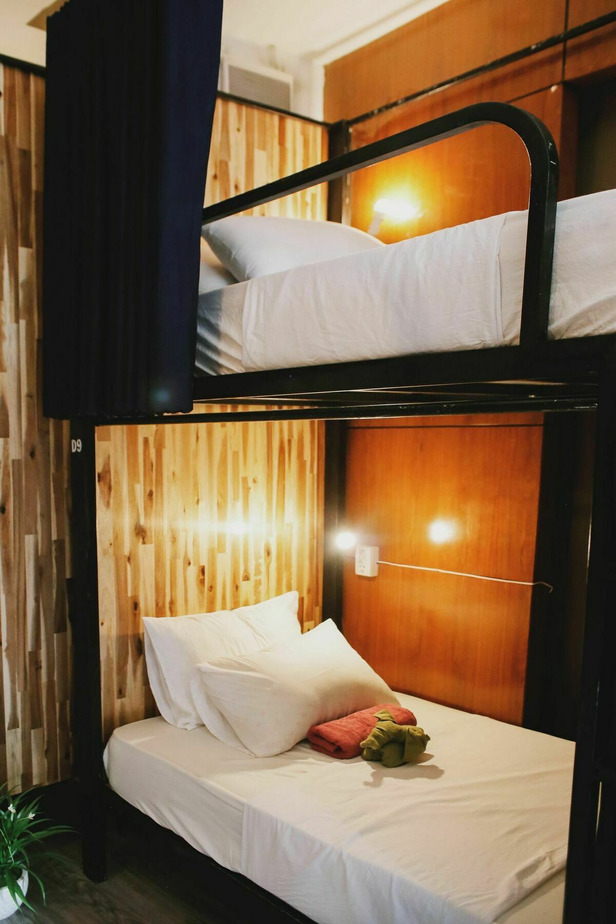 Oyo 708 The Cozi House - Homestay Thành Pho Ho Chí Minh Esterno foto
