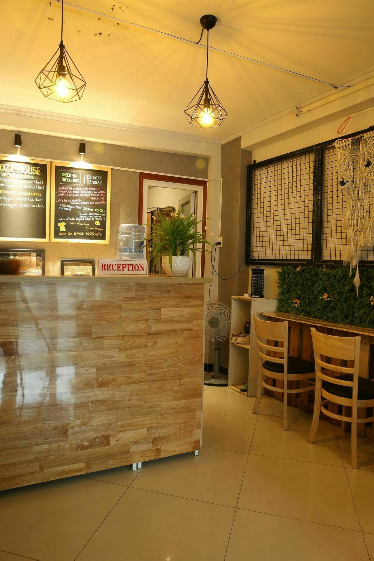 Oyo 708 The Cozi House - Homestay Thành Pho Ho Chí Minh Esterno foto