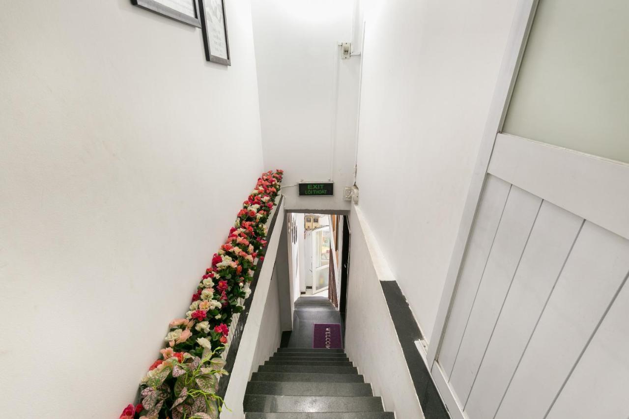 Oyo 708 The Cozi House - Homestay Thành Pho Ho Chí Minh Esterno foto